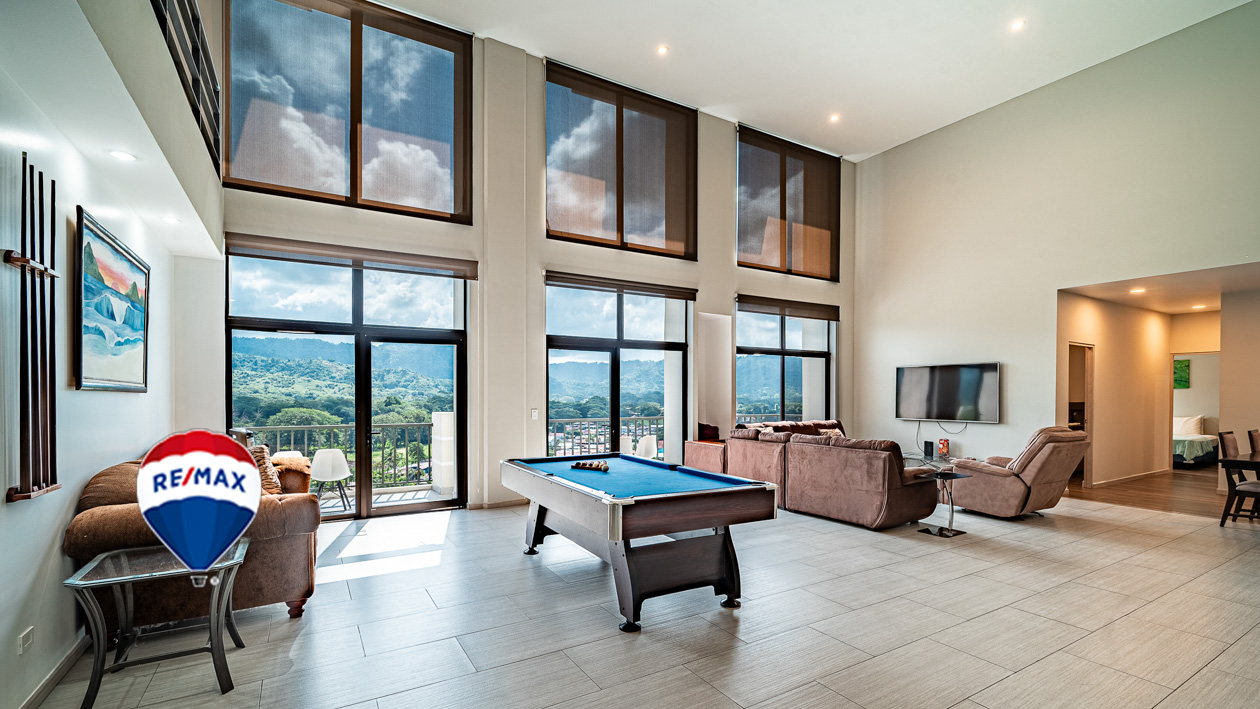 Jaco Bay Penthouse | 7 bedrooms | Great Views