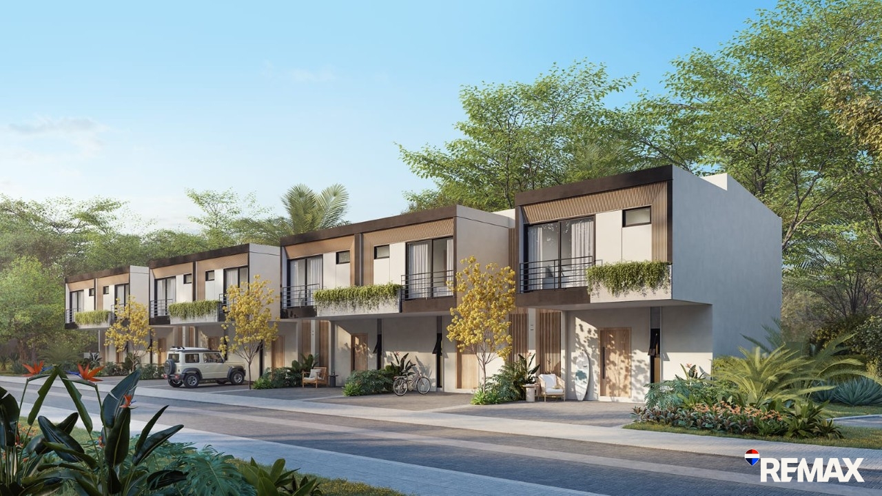 Sol de Praia Townhouses – Your Modern Oasis in Playa Jacó!