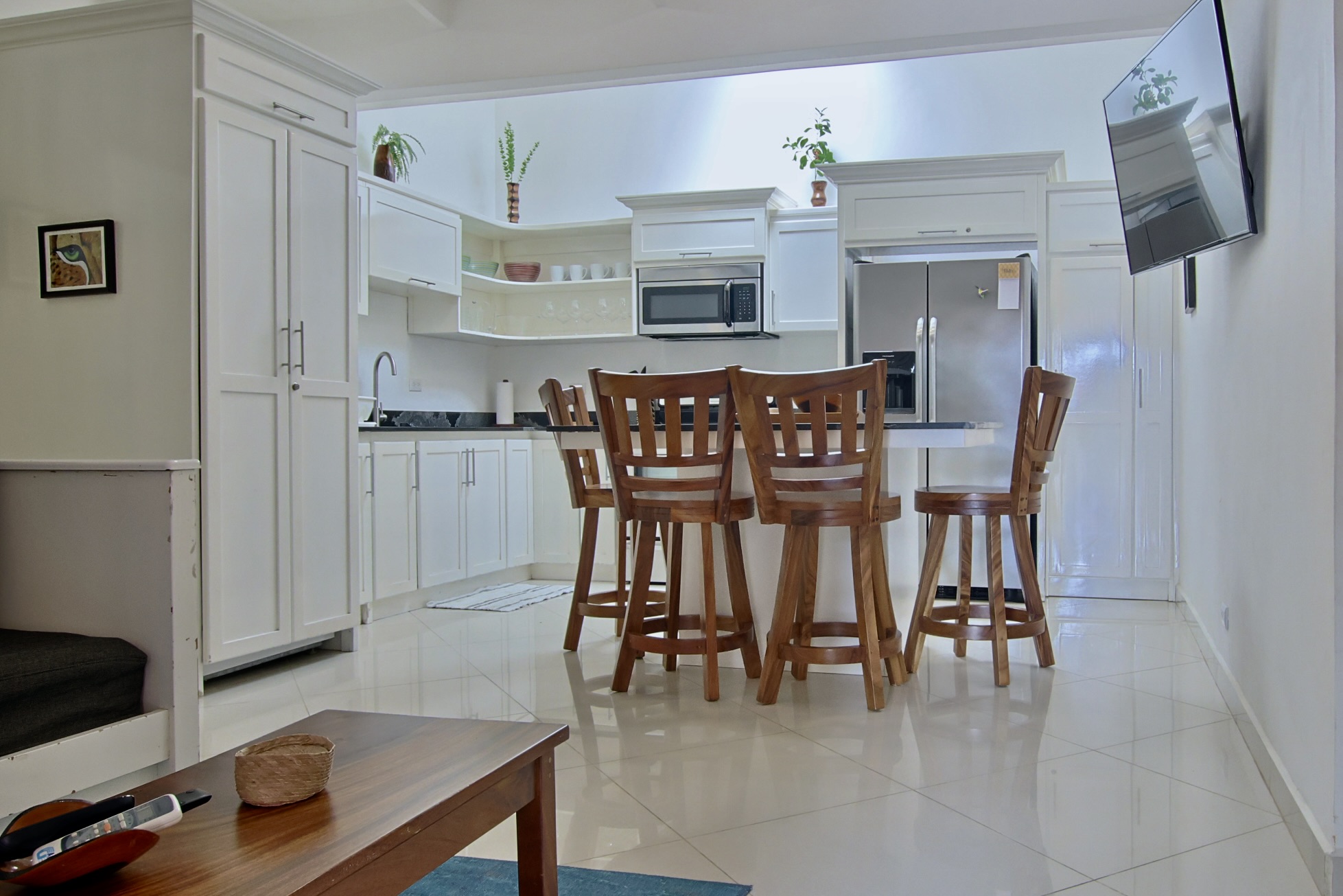 3 BDR Condo w/ Pool – Walk to Beach &amp; Restaurants Villas Paradise, Jacó B55