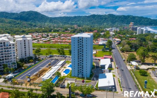 Pool view Viva Jaco