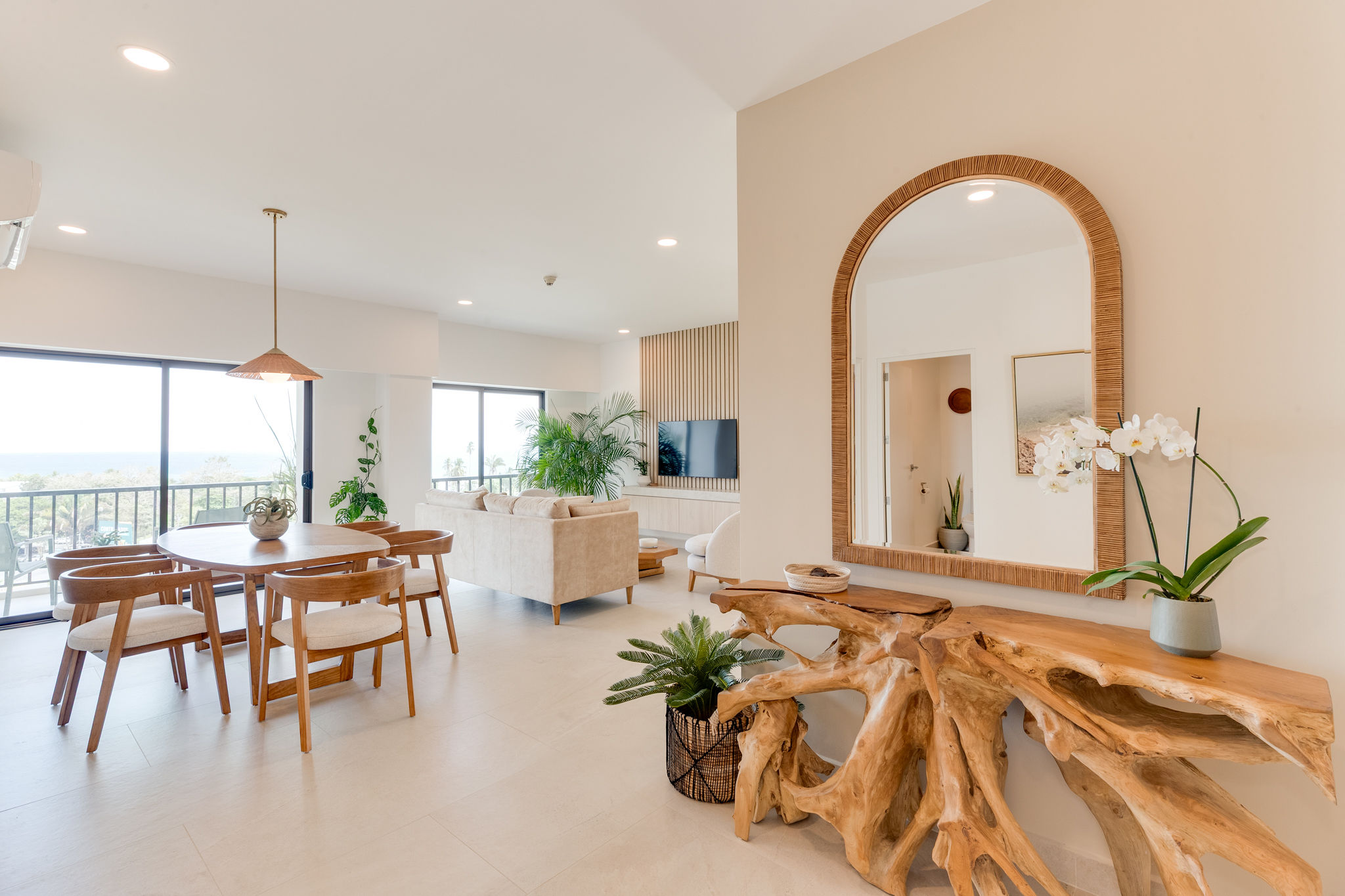 Luxury Organic Modern Oceanview Condo