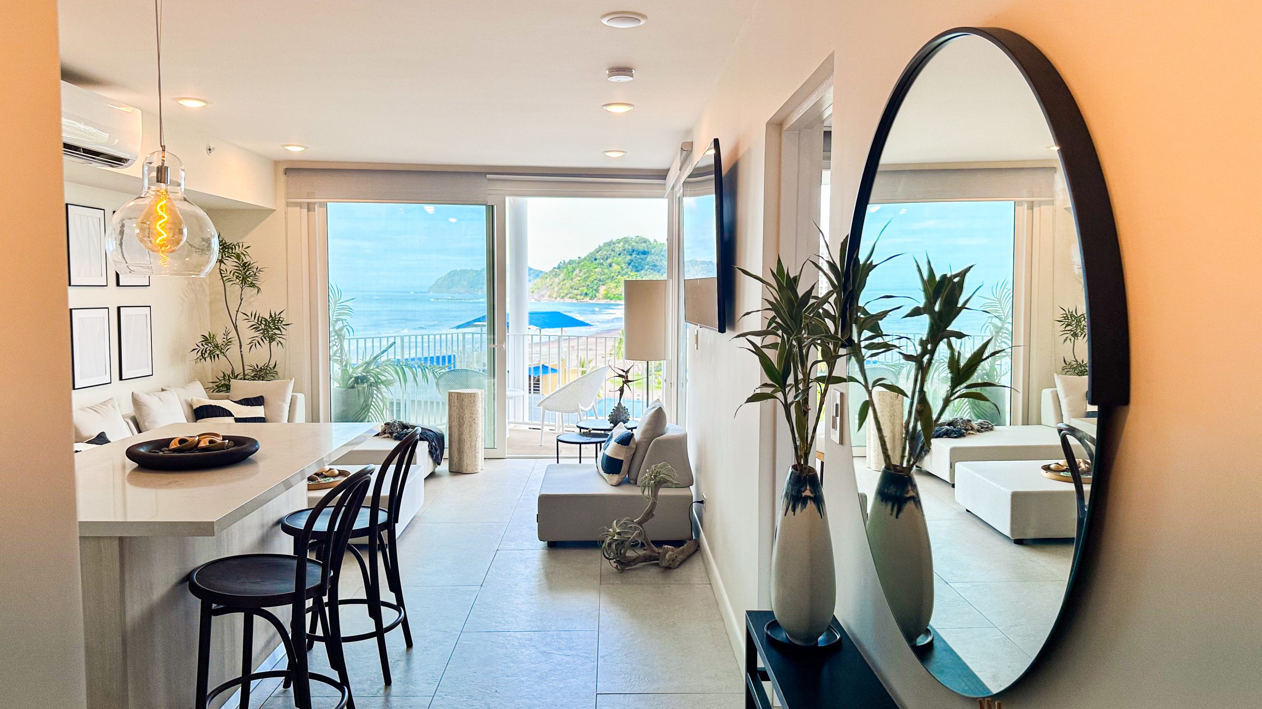 Jaco Beach Oceanfront Condo- 1 bedroom