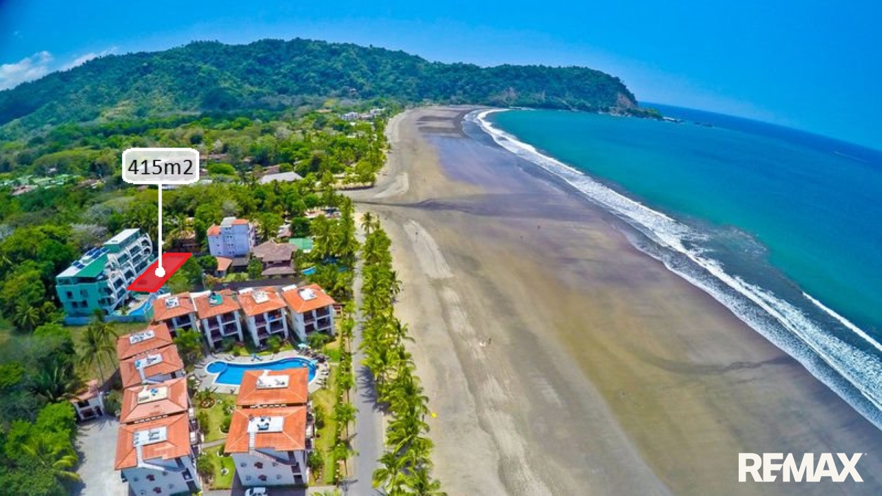PRIME LOT FOR SALE / JUST 100 METERS FROM JACO BEACH