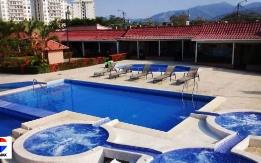 1-Unit Condo Just Steps from Jaco Beach / VILLAS PARADISE