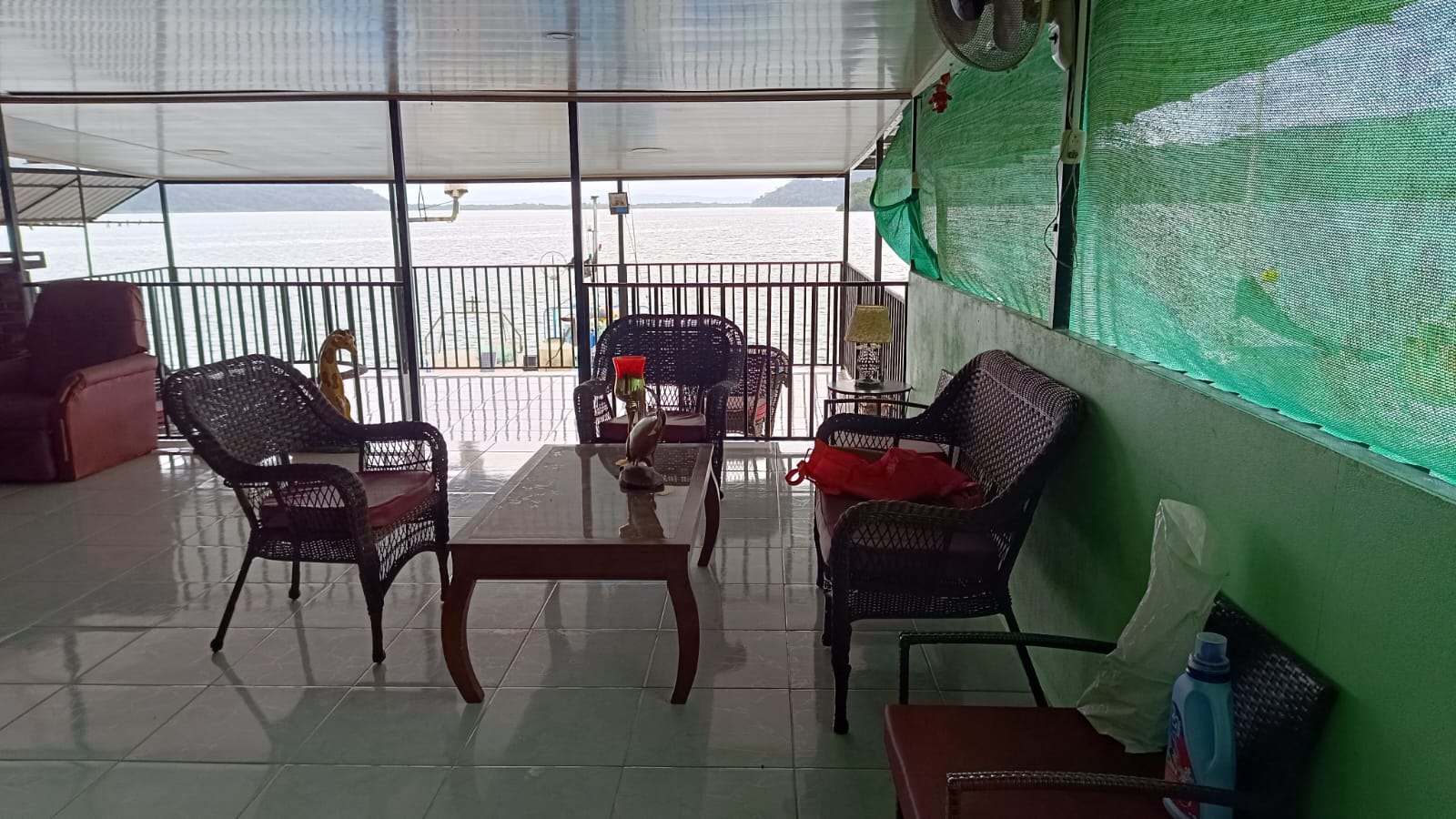 Modern Oceanfront Paradise in Golfito: Exclusive Residence with a Private Dock on the Golfo Dulce