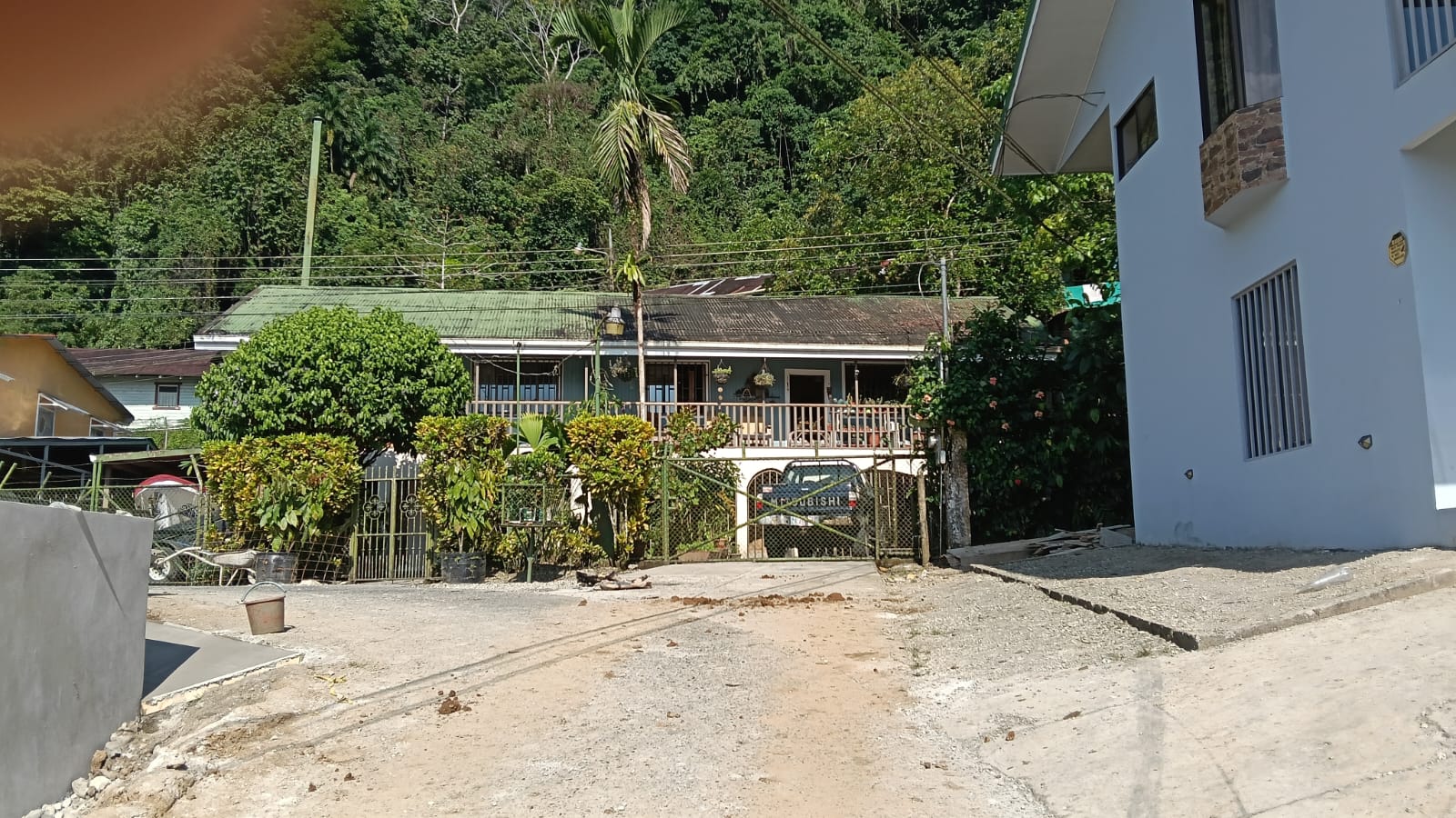 The Captain’s Dream! Central Golfito Home + Imemsa Boat &amp; Diving Gear