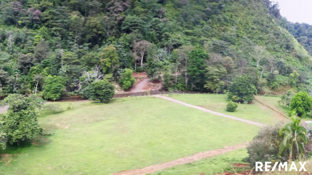 Las Viquillas Serenity, Natural Beauty
