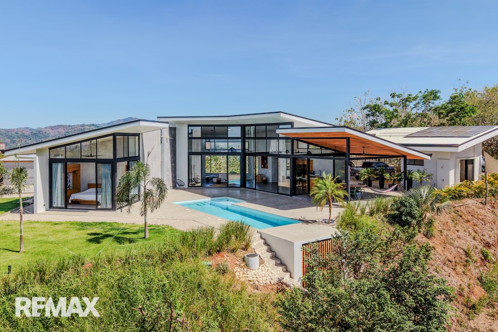 Ocean-View Luxury Villa for Sale in Santo Domingo, Sámara, Costa Rica | Villa del Paraíso