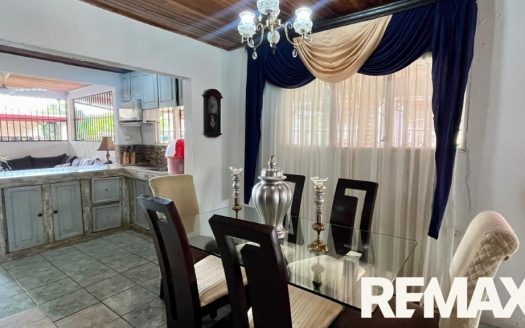 Spacious Dual-Residence Property for Sale in the Heart of Orotina