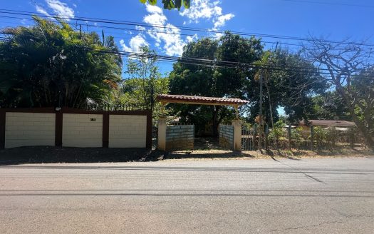 Invest in a Strategic Property in Orotina – Ideal for Development, Vacation Living, or a Nature Retreat