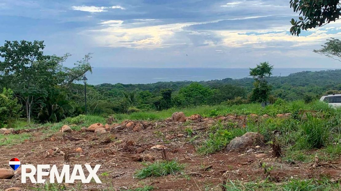 Parrita>Esterillos For Sale 101948 | RE/MAX Costa Rica Real Estate