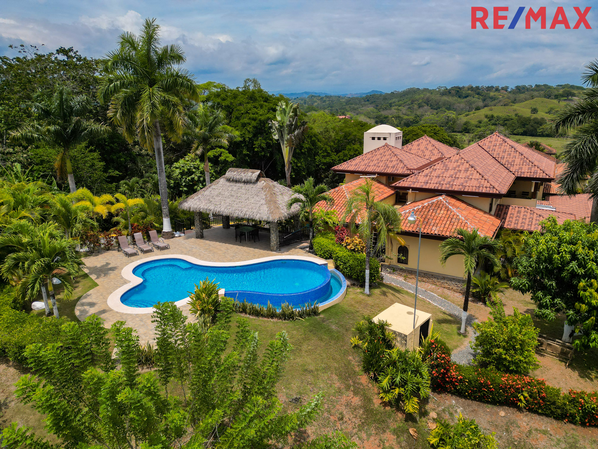 Exclusive condo in Esterillos / 4 bedrooms