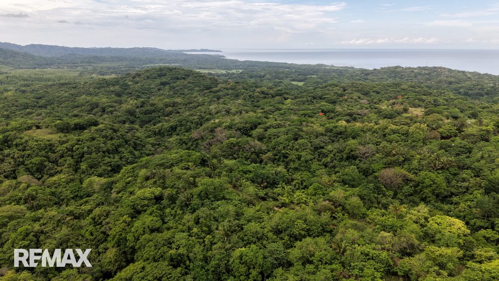 Private Homesite in Bellazo Community – Ostional