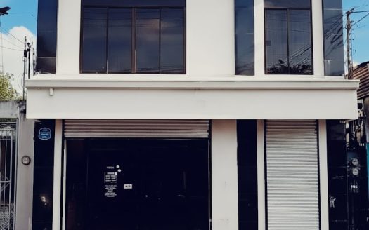 Turnkey Investment Opportunity – Commercial Building in Central Nicoya Guanacaste | REMAX
