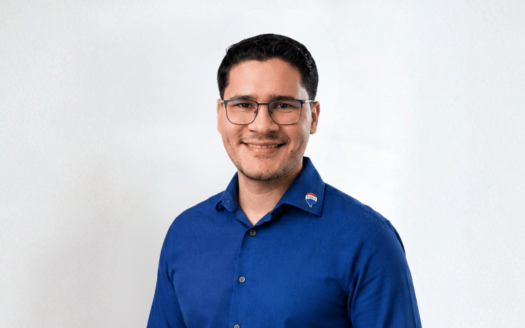Walter Charcon REMAX Lake & Volcano Properties