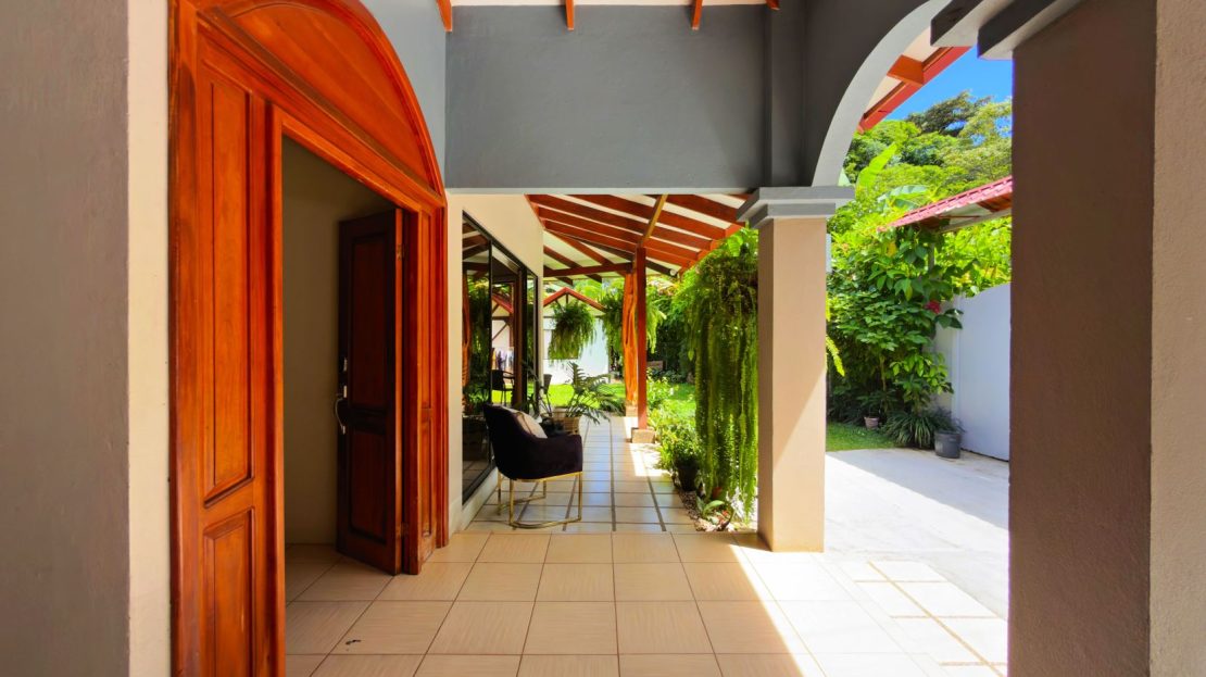 Costa Rica Real Estate