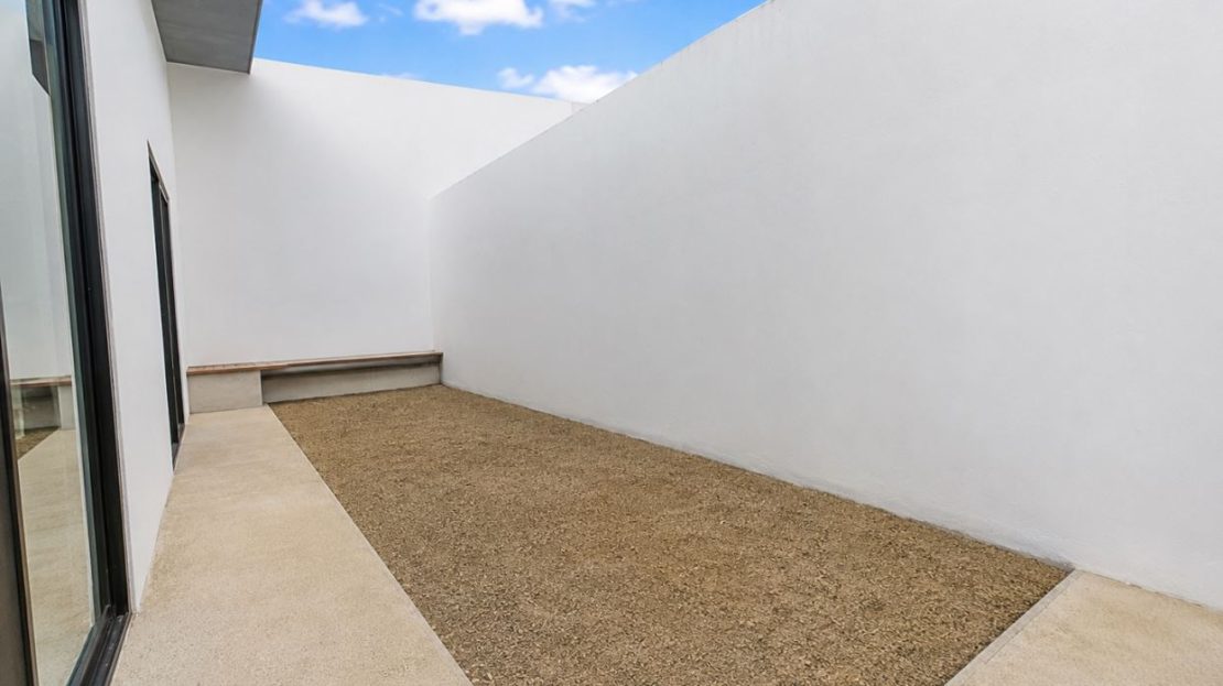 New 4-Unit Apartment Complex | Playas del Coco