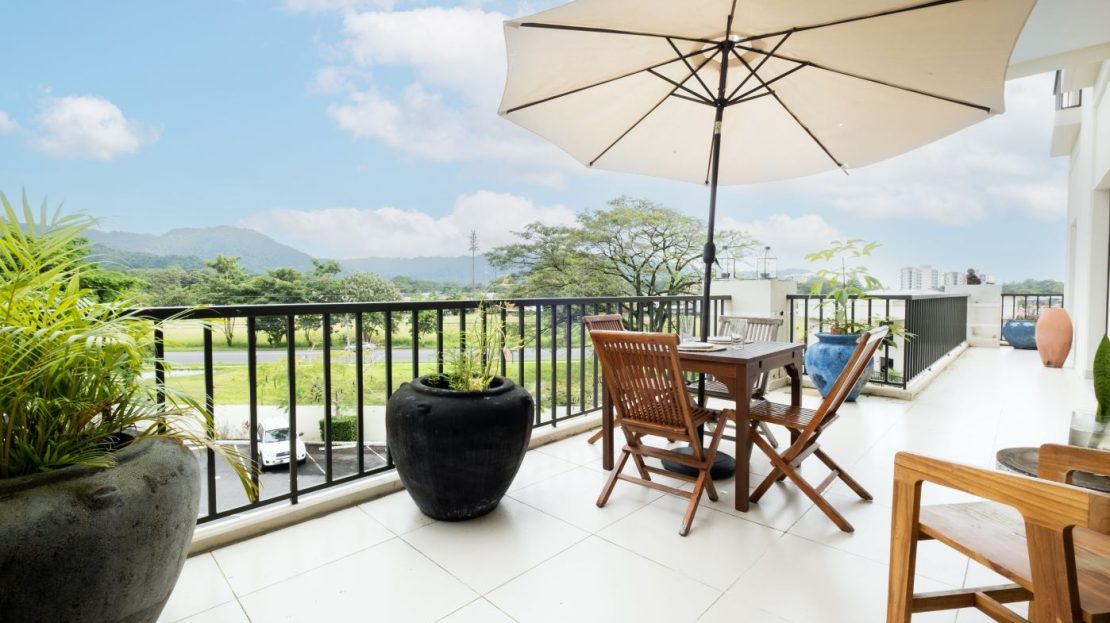 Elegant Ocean-Area Apartment for Rent in Jacó Bay | Designed by a Top Costa Rican Interior Designer