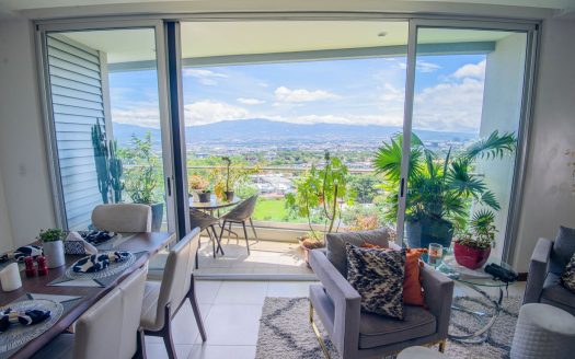 Penthouse Sky Chic | Suburbs of Escazu