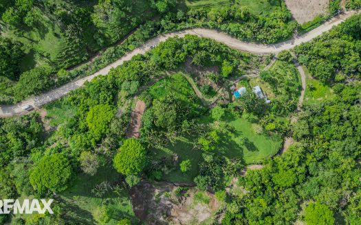 High-Visibility 1.02-Hectare Lot with 1-Bed Casita | San Fernando