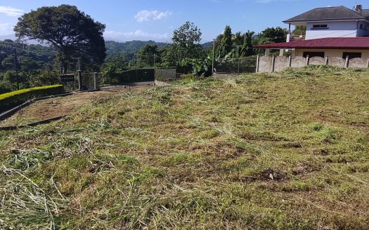 Lovely lot with views 700m2 100% usable inside small gated community with all services available