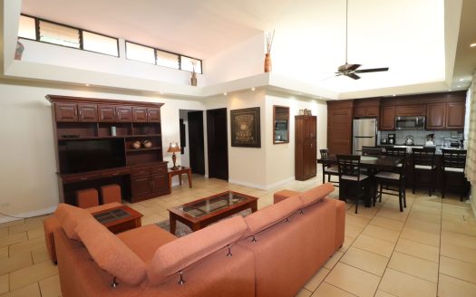 House Fully Furnished in Unique community-Pozos, Santa Ana