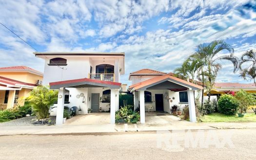 Parrita>Esterillos For Sale 110146 | RE/MAX Costa Rica Real Estate