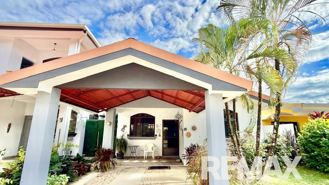 Parrita>Esterillos For Sale 110186 | RE/MAX Costa Rica Real Estate