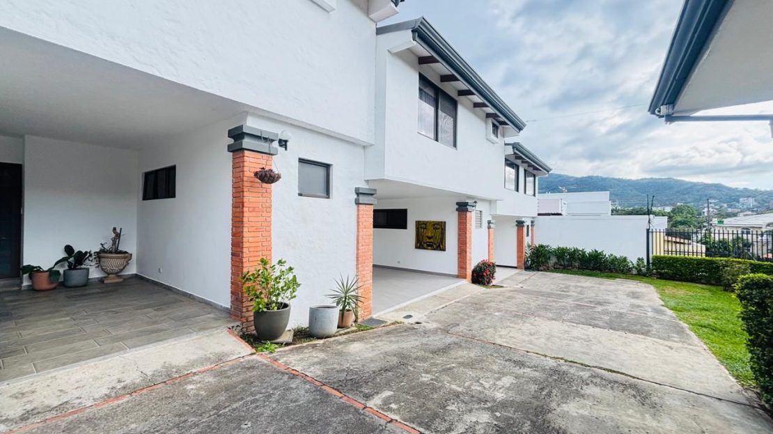 Costa Rica Real Estate