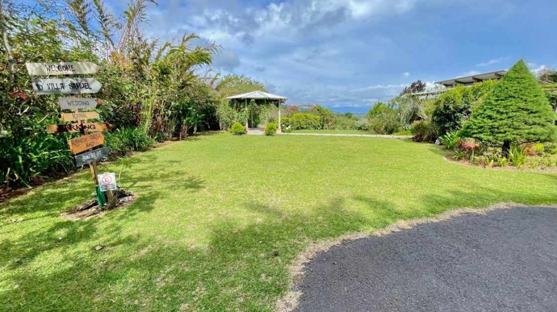 COUNTRY ESTATE FOR SALE in Purabá