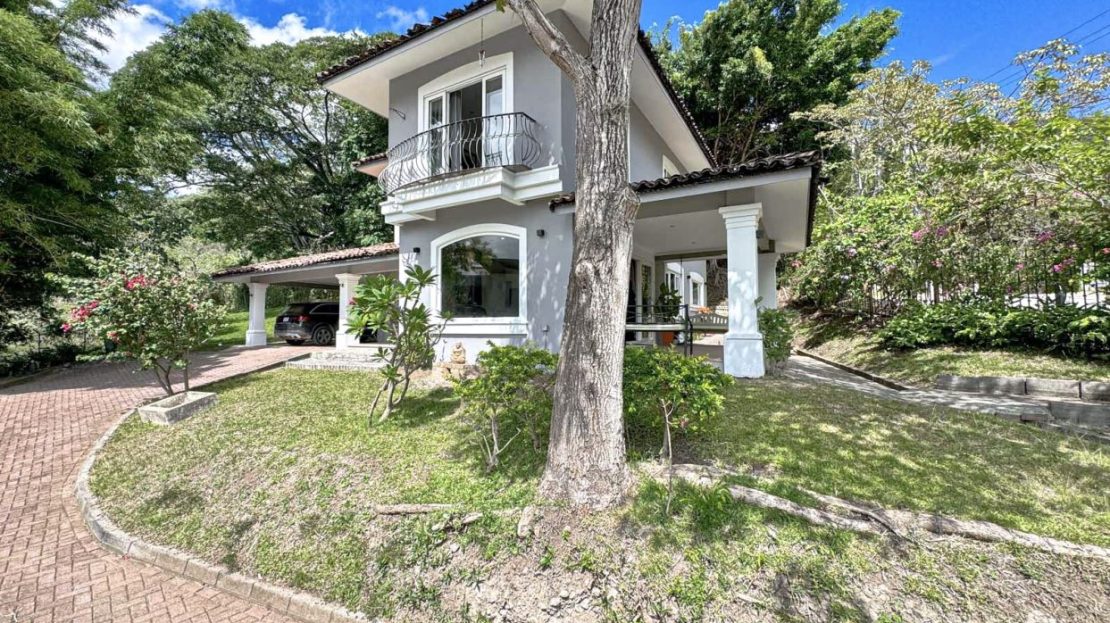 Costa Rica Real Estate
