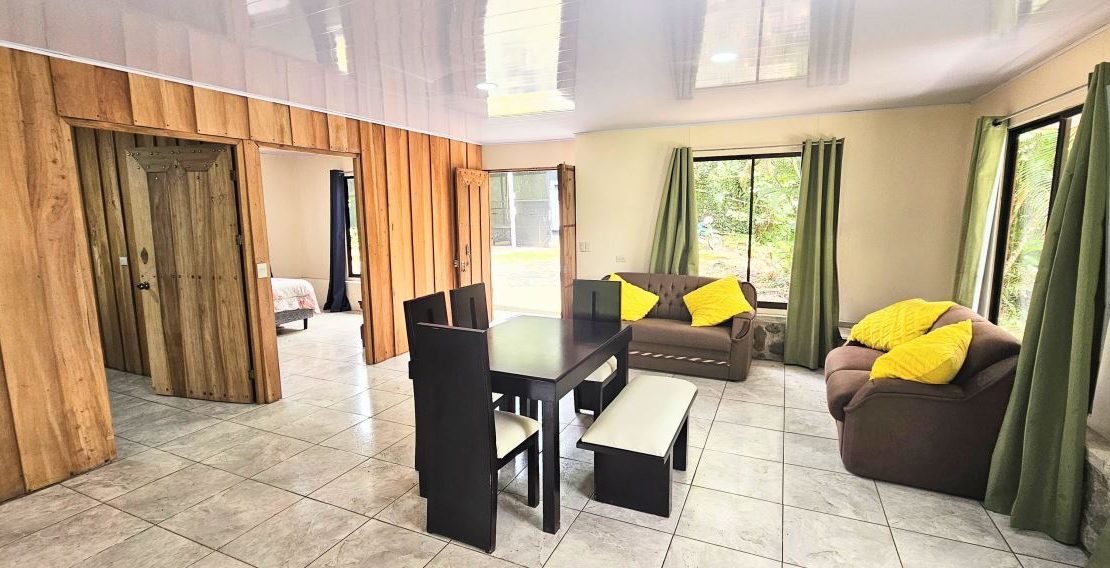 000 m² Riverfront Property in La Tigra | Home