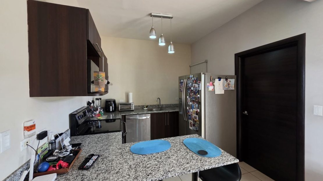 Two-Story Home in Natura Viva
