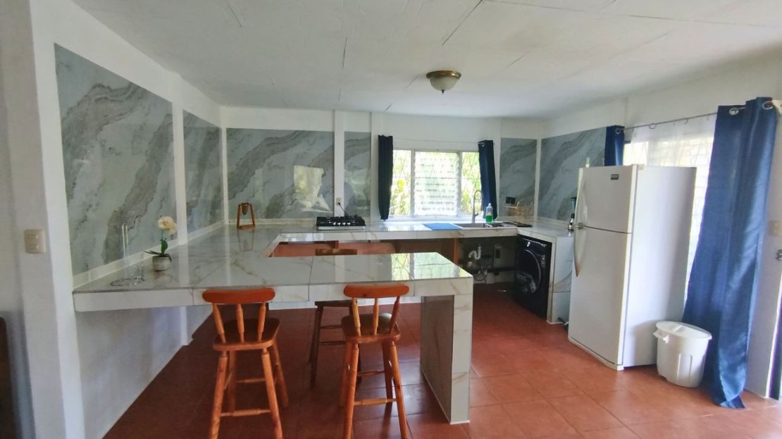 House with River and Large Land Near Turrialba – Space