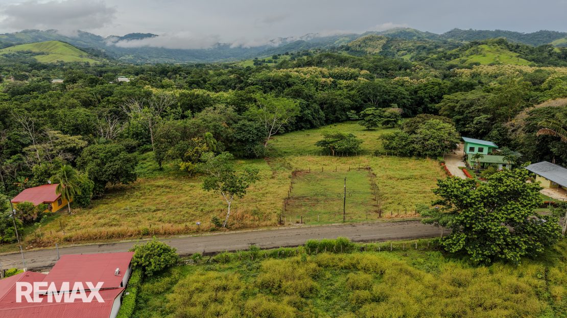 782m² Combo Lot in Hojancha Guanacaste | REMAX