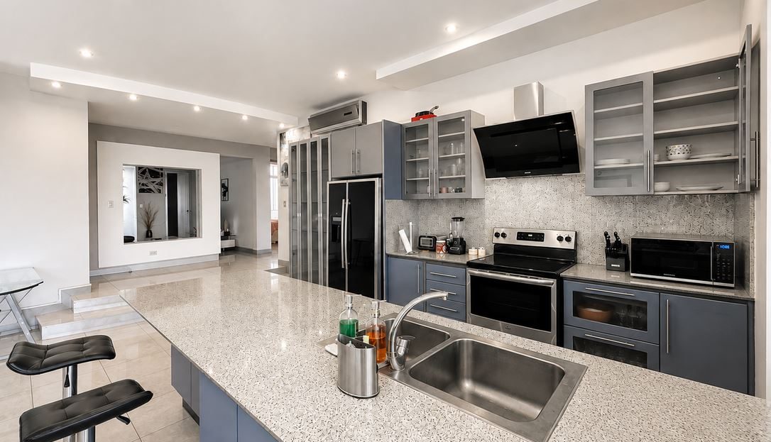 FURNISHED APARTMENT FOR RENT WITH SPECTACULAR VIEWS ESCAZU COSTA RICA 2 BEDROOMS + OFFICE