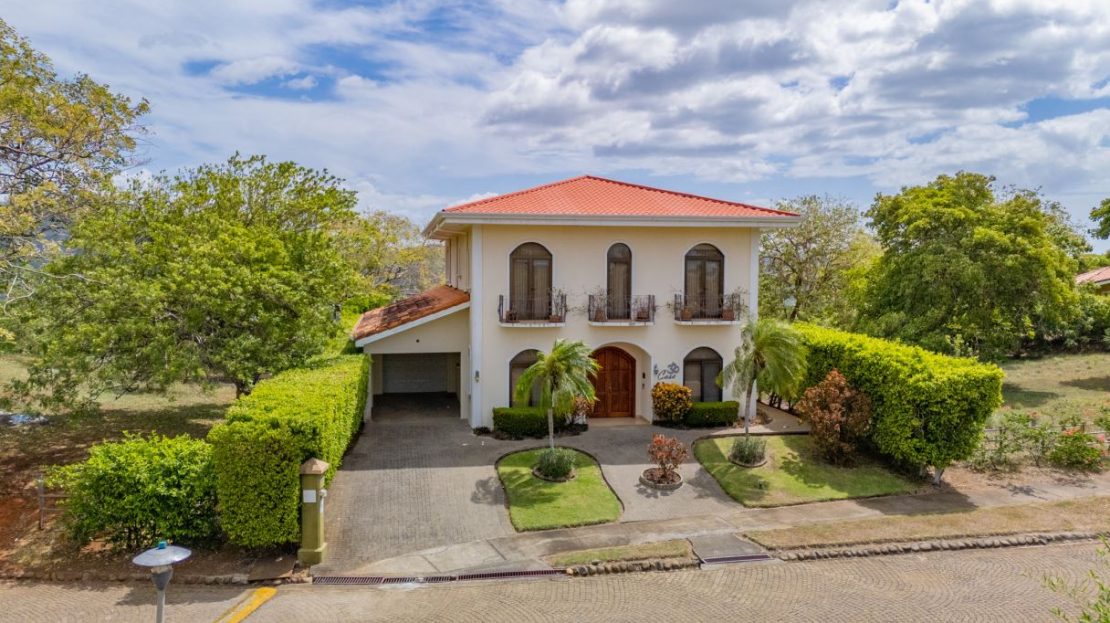 Costa Rica Real Estate