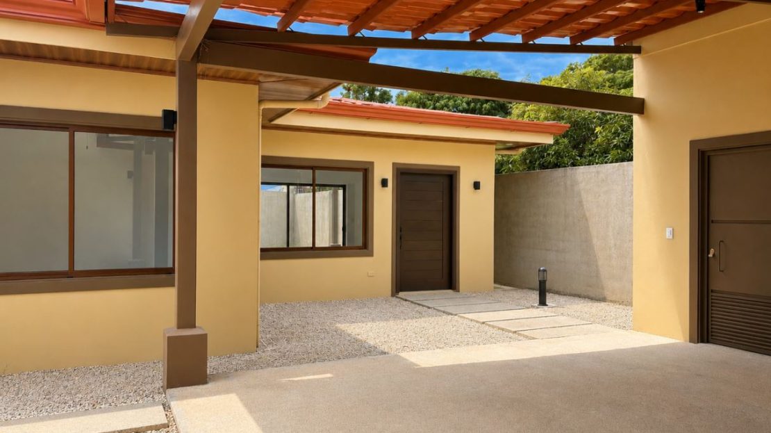 HOUSE FOR SALE – CONDOMINIO DEL RÍO Liberia