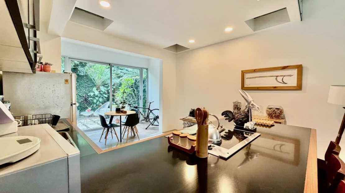 For Sale – Contemporary Home in an Exclusive Gated Community in Santa Ana