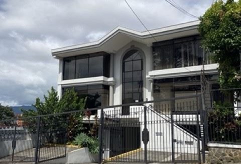 Office for Lease in Los Yoses, San Pedro