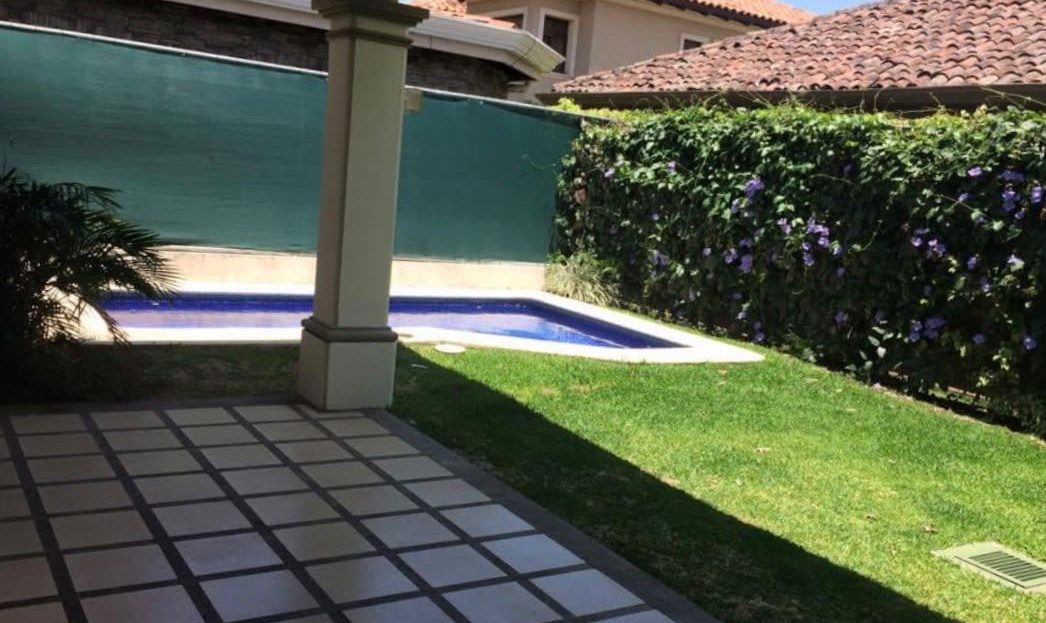 Casa en alquiler Valle Del Sol