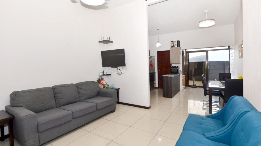 3-Bedroom Home in Heredia Parks Condominium