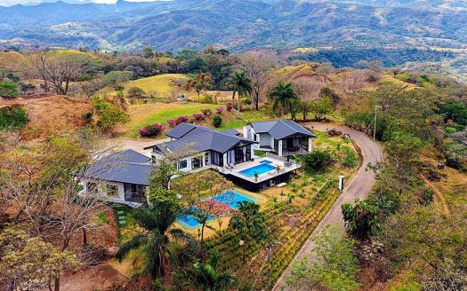 Mountaintop Family Compound in Atenas’ Exclusive Las Rocas — Main Home + Two Guest Casitas