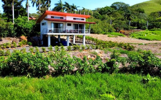 Turnkey Guest Home + Development-Ready Lot with Panoramic Views – Owner will finance!