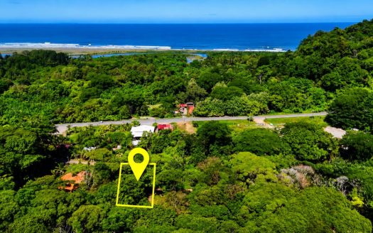 Lot For Sale 956 m² lot in Ventanas de Ojochal, Osa