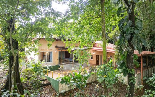 Jungle Villa in Canyon Verde – Gated Community Property in Manuel Antonio