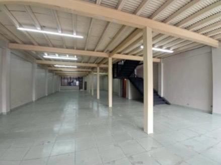 Warehouse/Store
