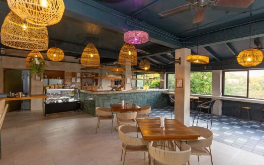 Hotel for Sale in Manuel Antonio – Renovated 49-Room Retreat with Expansion Potential