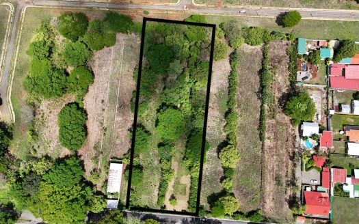 UNIQUE OPPORTUNITY IN OROTINA – 3,967 m² LOT IN THE TOWN CENTER