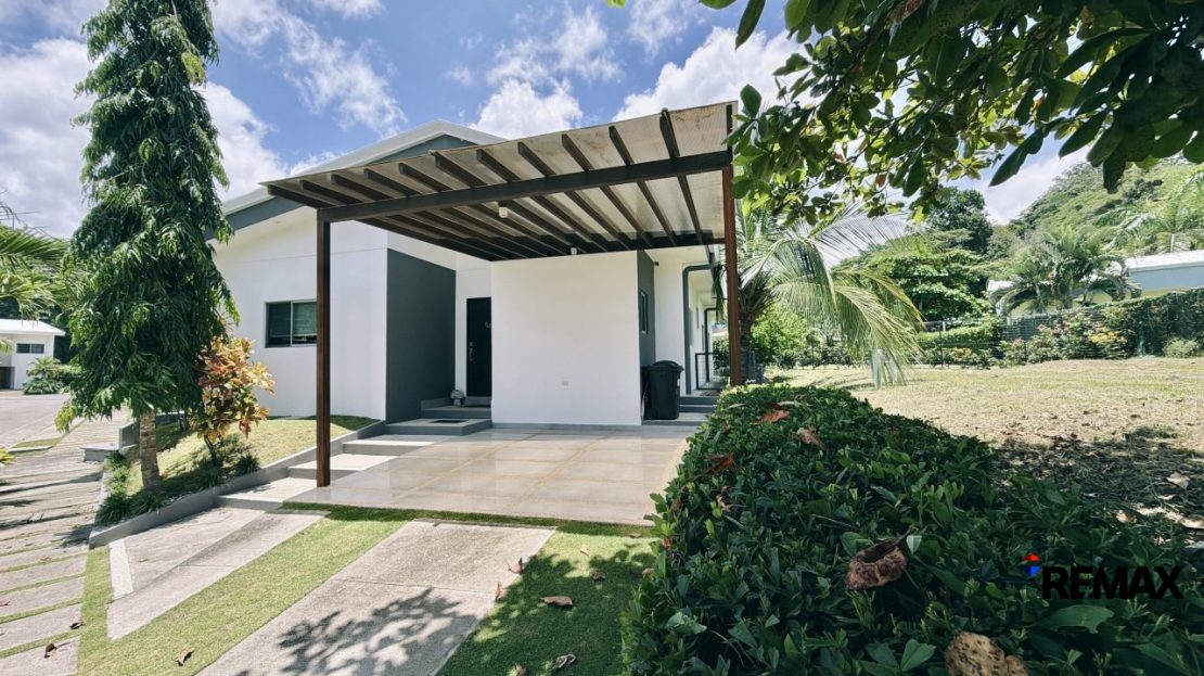 Garabito Central Pacific Costa Rica>Quebrada Ganado>Punta Leona For Sale 111966 | RE/MAX Costa Rica Real Estate